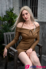 Poupée sexuelle Evelina la blonde naturelle en silicone 175cm bonnet E Zelex