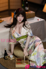 Rika la belle asiatique peau claire en silicone 167cm E-cup EN STOCK EU AiBei