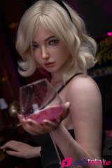 Poupée porno en silicone Joline la blonde séduisante 170cm bonnet C Real Lady