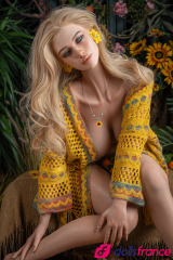 Celeste la hippie love doll en silicone aux seins parfaits 168cm bonnet G Real Lady