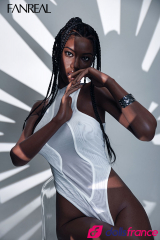Ellie sexdoll en silicone noire avec des tresses 173cm D cup FanReal