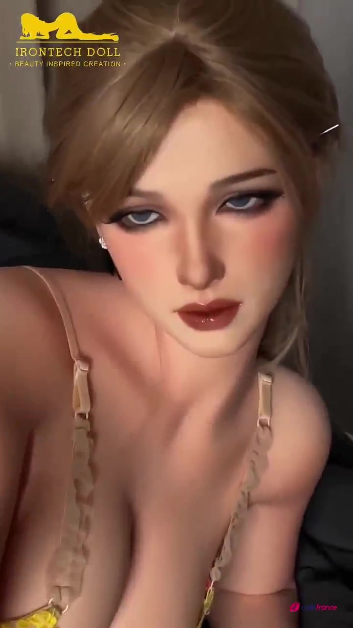Molly belle poupée d'amour en silicone blanche amoureuse 164cm IronTech