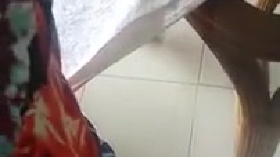 Réparation d'une déchirure avec la glue TPE
