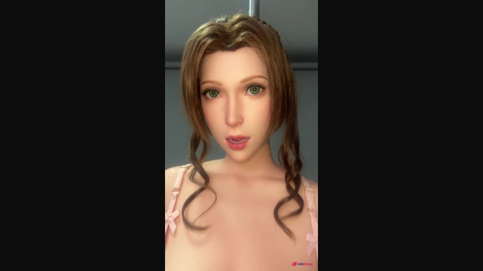 Sex doll silicone Aerith héroïne de Final Fantasy VII 168cm GameLady